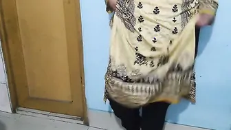 Horny Aunty Getting Pounded Hard By Neighbor Boy Homemade Desi