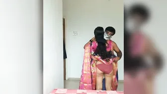 Tamil Aunty Showing Off Her Fat Ass On Webcam For Me Tonight