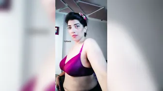 Busty Desi Milf Squeezing Her Heavy Boobs In Pink Bra For You