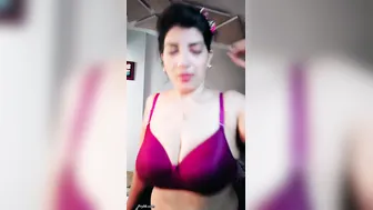 Busty Desi Milf Squeezing Her Heavy Boobs In Pink Bra For You