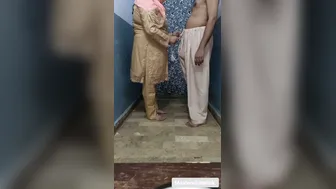 Married Neighbor Aunty Trying Painful Anal For The First Time