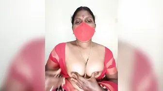 South Indian Milf Flaunting Her Natural Breasts On Camera