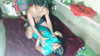 Neighbor Aunty Stripping Naked For Secret Desi Style Afternoon Sex