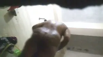 Thick Ass Aunty Getting Wet And Wild In Steamy Shower Fuck