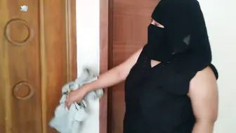 Desi Aunty Seduced By Young Boy Leading To Hardcore Wild Action