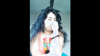 Desi Aunty Stripping Saree Revealing Everything On Camera Tonight