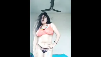 Desi Aunty Stripping Saree Revealing Everything On Camera Tonight