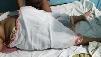 Tamil Aunty Sleeping Without Blouse Gets Fucked By Neighbor Guy