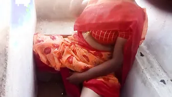 Big Boobed Tamil Aunty Showing Off Her Massive Tits On Camera