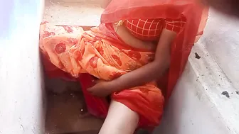 Big Boobed Tamil Aunty Showing Off Her Massive Tits On Camera