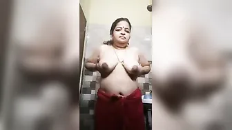Horny Indian Aunty Removing Her Saree Exposing Everything Slowly
