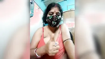Thick Aunty Bouncing Her Huge Tits While Getting Pounded
