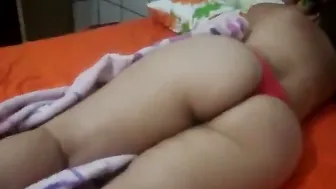 Thick Aunty Showing Off Her Juicy Ass Making Him Go Crazy