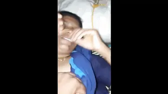 Tamil Aunty Stripping And Teasing On Camera For Her Lover