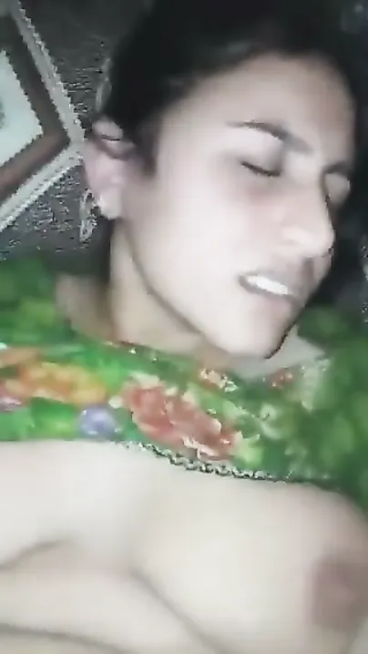 Pakistani Aunty Riding Her Younger Brother In Law On The Bed