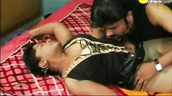 Nude Telugu Aunty Moaning As Her Soft Boobs Get Squeezed Tight