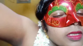 Horny Aunty Touching Herself In Saree When Home Alone Today