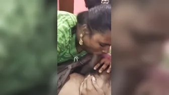 Tamil Aunty Sucking Customer's Dick For Extra Cash Tonight