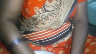 Saree Aunty Revealing Massive Boobs And Stripping Completely