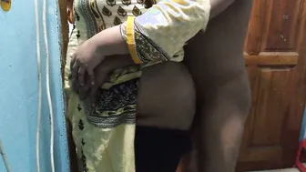 Tamil Neighbor Aunty Getting Fucked While Cleaning His House