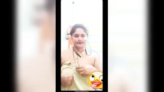 Karnataka Aunty Stripping Naked And Fingering On Video Call