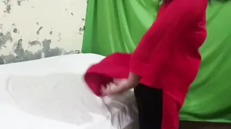 Horny Desi Aunty Having Late Night Fun With Her Man In Bedroom