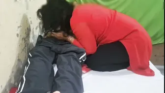 Horny Desi Aunty Having Late Night Fun With Her Man In Bedroom
