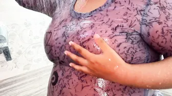 Horny Aunty Pulling Me Into The Bathroom For A Quick Fuck Session