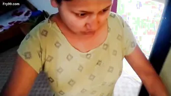 Busty Married Aunty Teasing While Washing Showing Hanging Tits