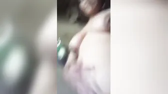 Village Aunty Stripping Naked On Video For Her Secret Boyfriend