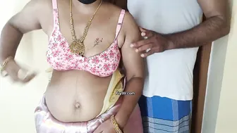 Tamil Aunty Cheating With Her Young Lover In Their Secret Spot