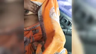 Late Night Video Call Turns Into Dirty Sex Chat With Aunty