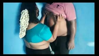 Tamil Aunty Sucking Stove Repairman Cock For Free Service