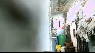 Caught Neighbor Aunty Naked In Shower And Joined Her Quick