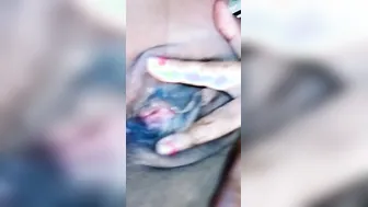 Village Aunty Using Cucumber To Satisfy Her Wet Pussy Alone