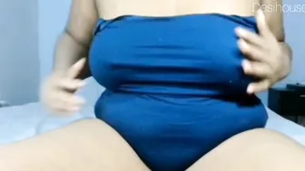 Lonely Married Aunty Rubbing Her Pussy Late Night At Home