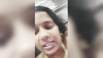 Sexy Indian Aunty Fingering Herself Making Hot Selfie Video