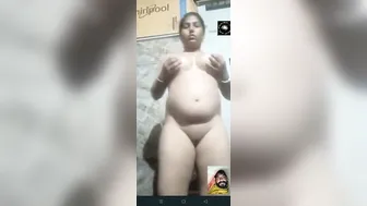 Desi Aunty Spreading Her Thick Ass Showing Both Tight Holes