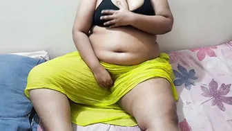 Neighbor Aunty Fingering Herself Watching Porn Getting So Wet