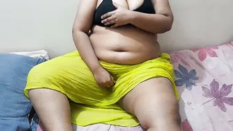Neighbor Aunty Fingering Herself Watching Porn Getting So Wet