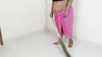 Horny Aunty Getting Wild With Broom Handle While Cleaning House