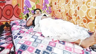 Telugu Wife Cheating With Her Lover In Afternoon Home Session