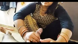 Horny Aunty Stroking My Thick Shaft Until I Explode For Her