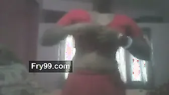 Tamil Aunty Slowly Removing Saree Showing Off Her Naked Body