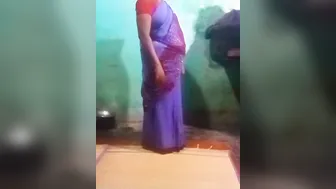 Tamil Village Aunty Morning Romance With Secret Lover At Home