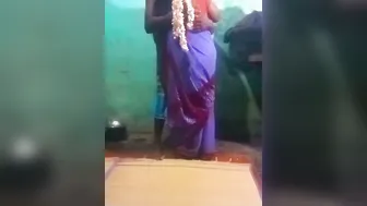 Tamil Village Aunty Morning Romance With Secret Lover At Home