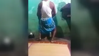 Tamil Village Aunty Morning Romance With Secret Lover At Home