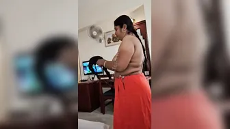 Tamil Aunty Changing Dress Caught Naked Talking Dirty In Hotel