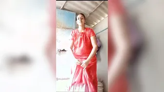 Tamil Aunty Showing Off Her Thick Ass And Pussy On Homemade Video