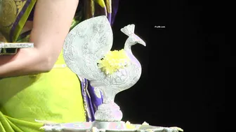 Curvy Kannada Aunty Exposing Her Belly And Navel